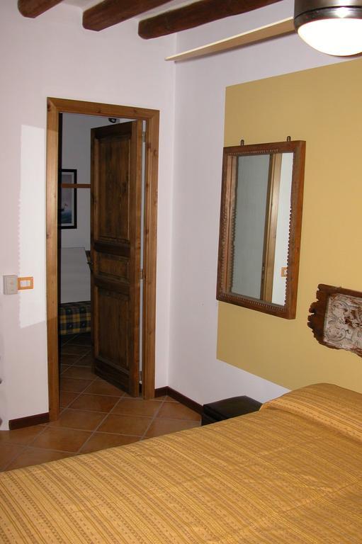 Rapanui Resort Santa Marina Salina Dış mekan fotoğraf