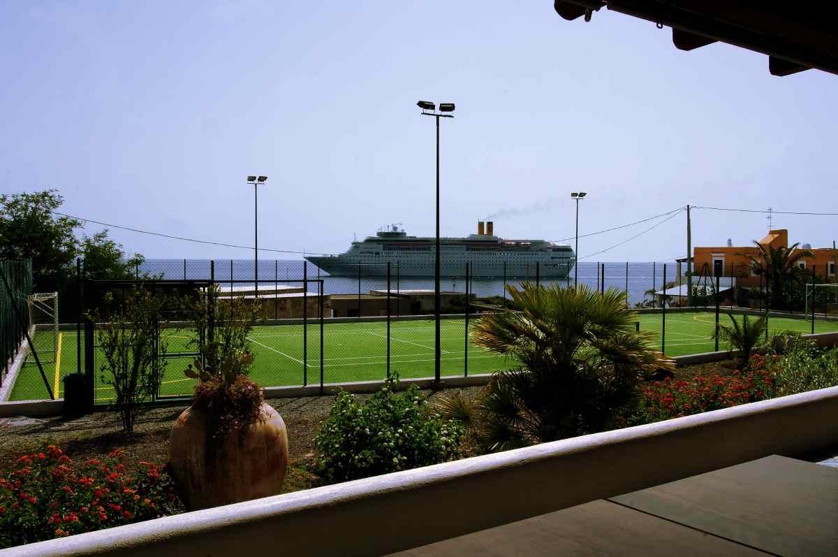 Rapanui Resort Santa Marina Salina Dış mekan fotoğraf
