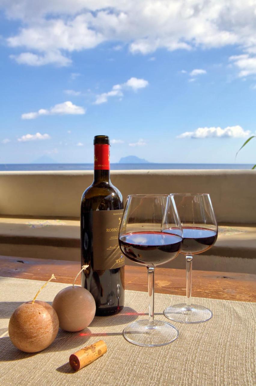 Rapanui Resort Santa Marina Salina Dış mekan fotoğraf